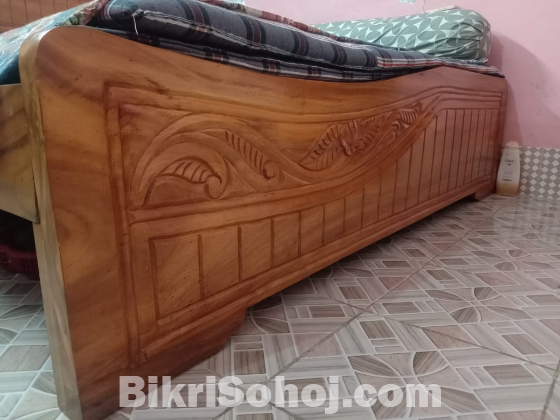 King Size Wooden Bed For Sell (6 month used)